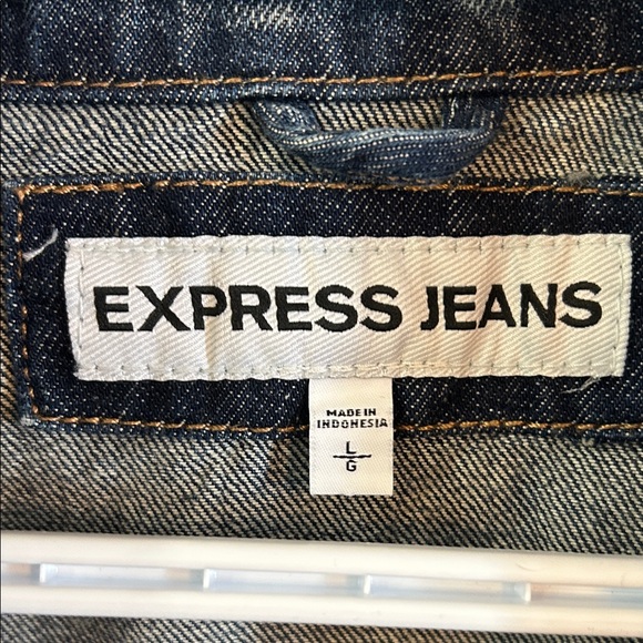 G36.   Express Jeans Denim Jacket - Picture 2 of 4